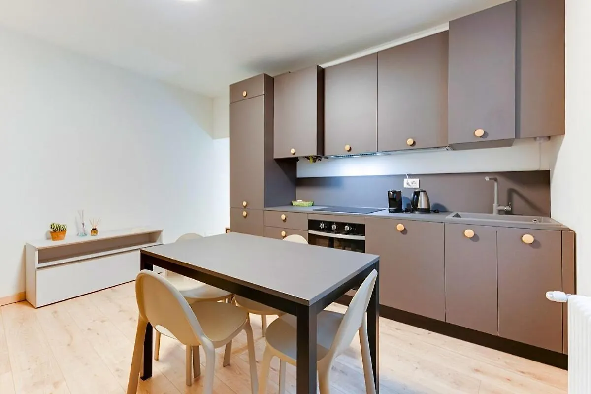 Appartamento Centro Storico - 2 Camere - 1 Bagno - Free Wi-Fi Modena Italia