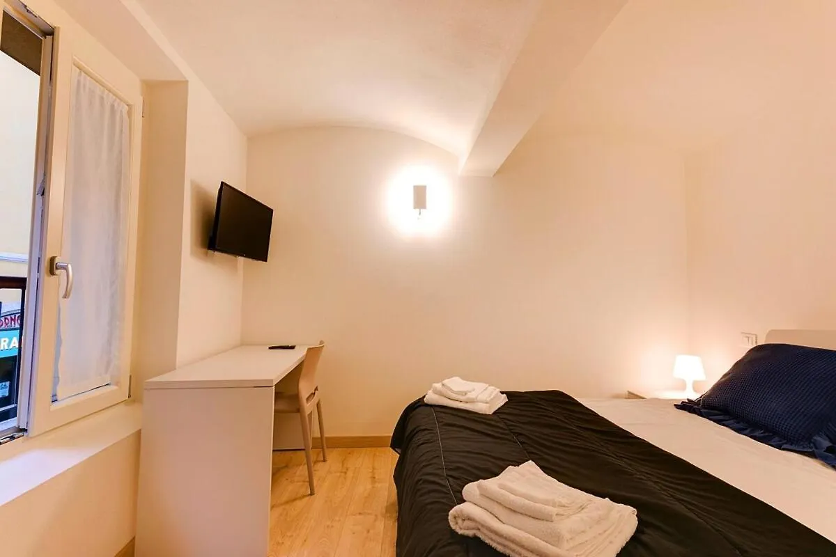 Centro Storico - 2 Camere - 1 Bagno - Free Wi-Fi Modena