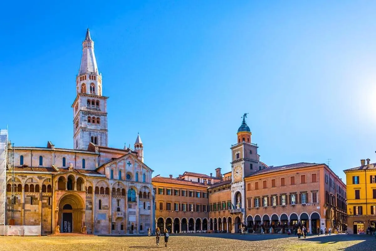 Appartamento Centro Storico - 2 Camere - 1 Bagno - Free Wi-Fi Modena