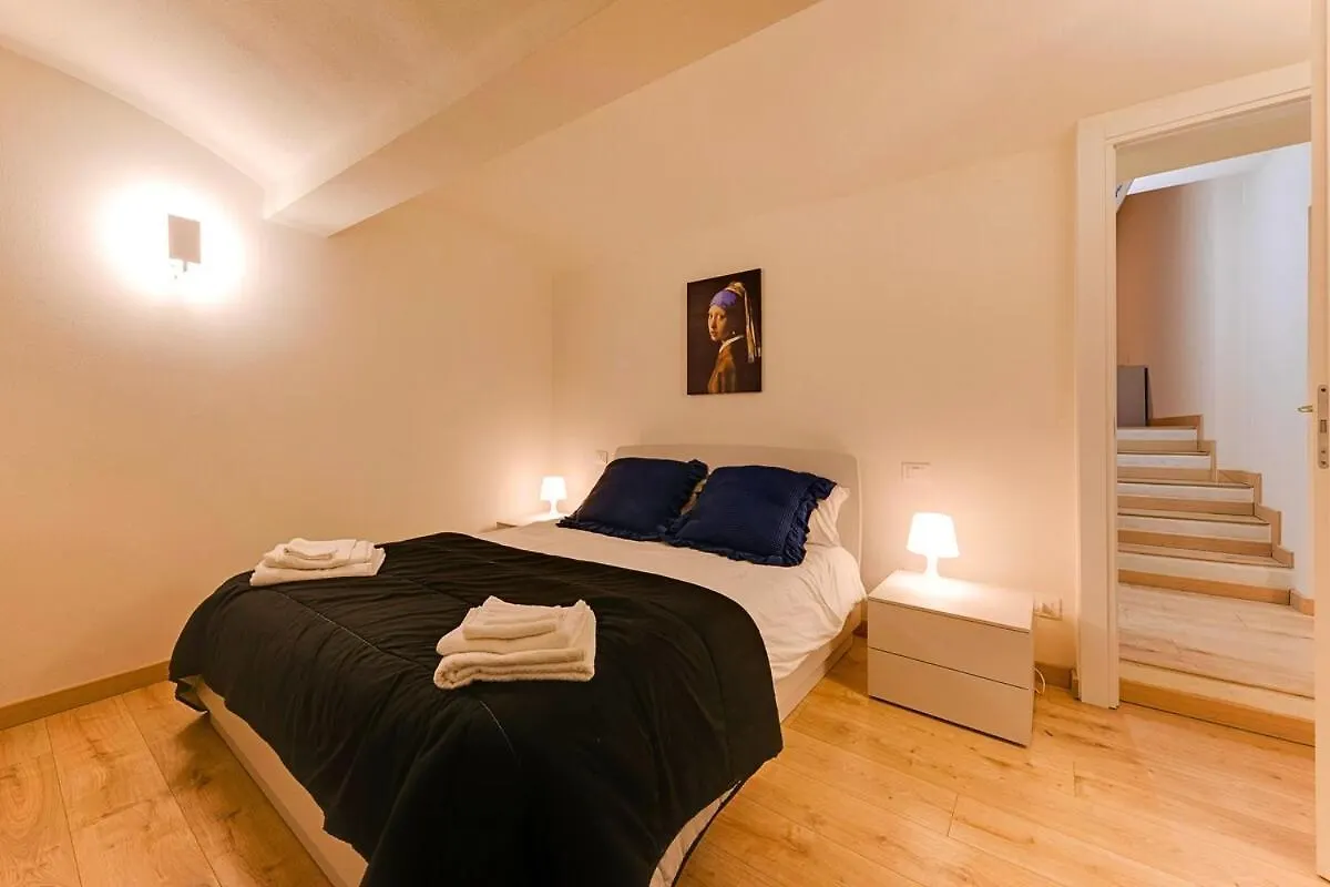 Centro Storico - 2 Camere - 1 Bagno - Free Wi-Fi Modena 0*,